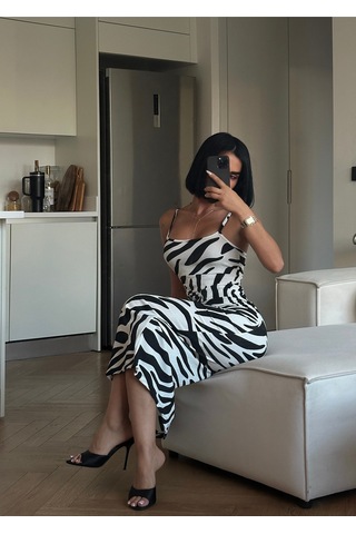 Meecy Zebra Desenli Askılı Yırtmaçlı Bürümcük Elbise Zebra Zebra