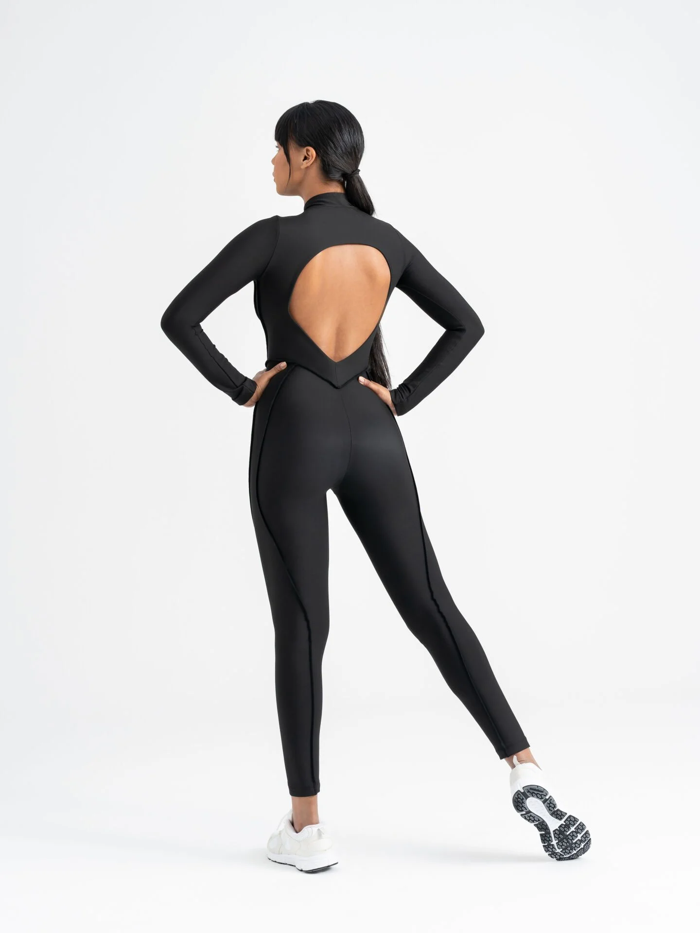 Dikişle Modellenmiş Spor Tayt Tulum Siyah Koyu