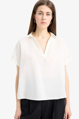 DeFacto Comfort Fit Gömlek Yaka Basic Düz Kısa Kollu Bluz E5989AX25SPER136