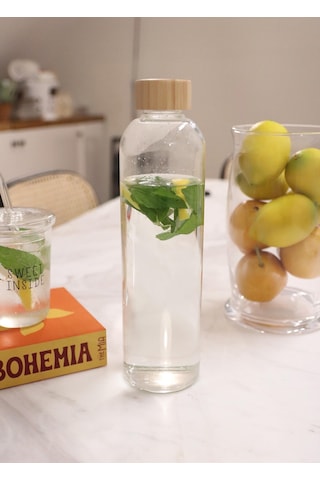 The Mia Bambu Kapaklı Borosilikat Cam Su Şişesi 1000 Ml