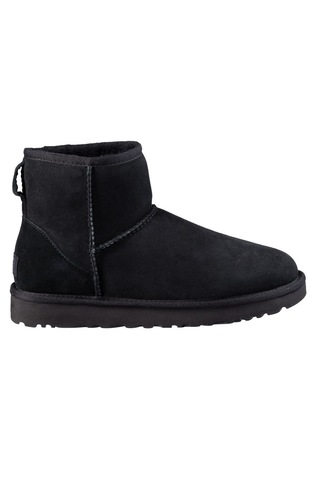 black fur lined ugg boots