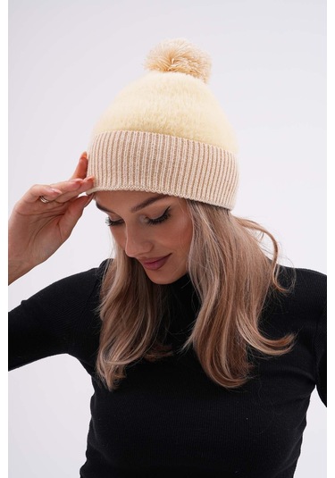 Peluş Ponponlu Bere Krem