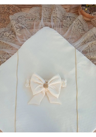 Yenidoğan Piramitland Taşlı Gold Güpür İşleme Bebek Battaniyesi Kundak Ekru Çok Renkli