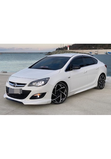 Opel Astra J Yan Marşpiyel Takımı - Plastik