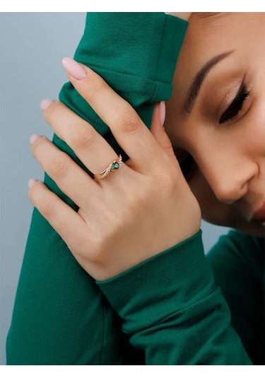 Veronika 925 Ayar Gümüş Yol Desenli Ve Ekstra Işıltılı Taşlı Yüzük 418572424 Altın