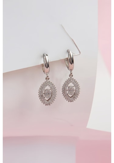 Rodyumlu Zirkon Taşlı Oval Gümüş Küpe -8002