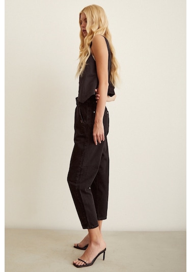 Never More Beli Lastikli Mom Jean Siyah