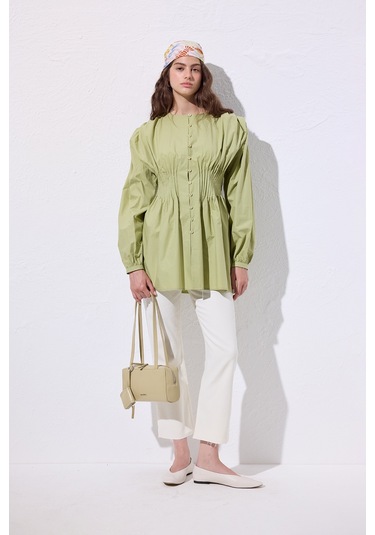 Beli Pile Detaylı Uzun Kol Bluz Yeşil Yeşil