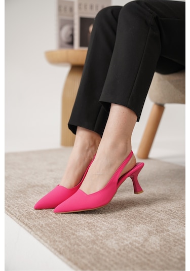 D052 Günlük Ortopedik Klasik Topuklu Kadın Ayakkabı Fuşya
