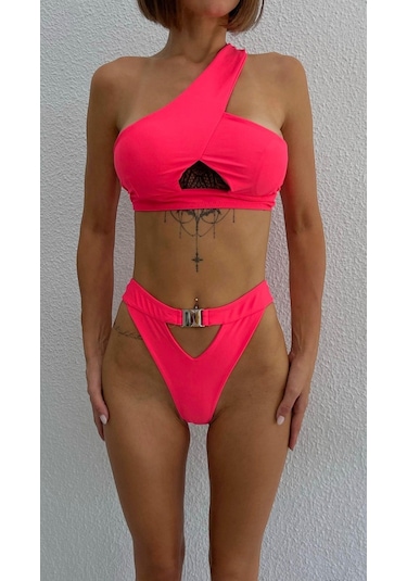 BMD One Luxury Bikini 001