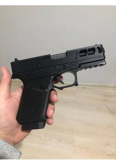 Glock Tipi Tetik-sürgü- Şarjörlü Model 3d