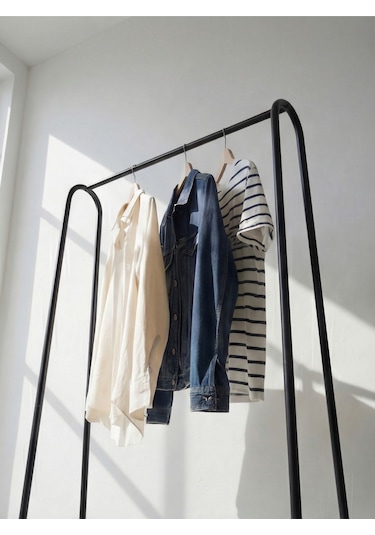Telli Siyah Butik Elbise Askısı Ayaklı Askılık Konfeksiyon Askılık Siyah