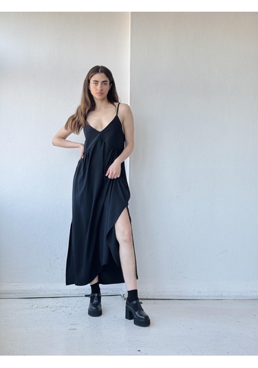 Retrobird Tasarım June Askılı Yırtmaçlı Elbise Siyah-13913 Siyah