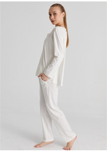 Magic Form 17108 Brodeli Uzun Kollu Pijama Takımı Ekru