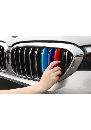 Bmw G30 5 Series 18-20 Modeller M Böbrek Panjur Şeridi