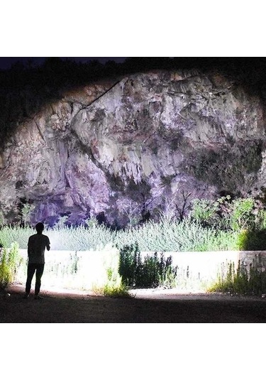 Createtech Zoom Xpe Vertebra Tuomeng Siyah Şarjı Şarj Pil Parlak Led Kuyruk Kutu Işık Fonksiyonlu Feneri Feneri El El Daire Çok Cihazı Büyük Araba Alaşımlı Açık 126g-yeşil Jy Siyah