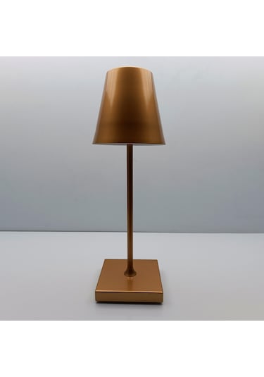 Konik Şapka Metal Gold Gövde Şarjlı Masa Lambası