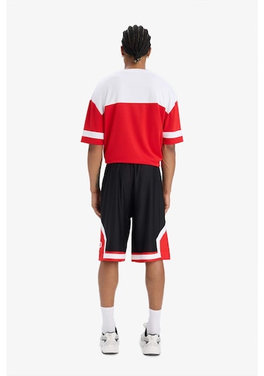 DeFactoFit Hızlı Kuruyan Oversize Geniş Kalıp Sporcu Kısa Paça Şort E4128AX25SMBK81