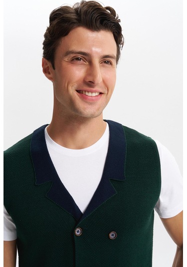 Arma Erkek Slim Fit Örme Likralı Pike Yelek Kısa Kollu, %90 Akrilik %10 Wool K0yyo0857 Yeşil Arma Erkek Slim Fit Örme Likralı Pike Yelek Kısa Kollu, %90 Akrilik %10 Wool K0yyo0857 Yeşil