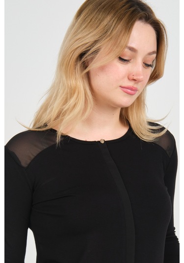Sistas Kadın Omuz Ve Kolları Tül Detaylı Beli Lastikli Truvakar Kol Bluz 23321 Siyah Siyah
