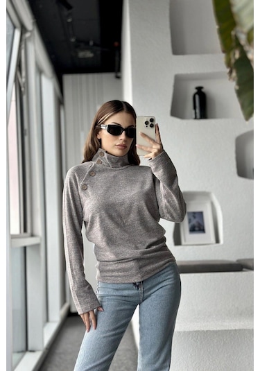 Kadın Gri & Pudra Tonlu Kendinden Desenli, Yumoş Kumaş, Uzun Kol, Düğme Detaylı, Boğazlı Bluz Pudra