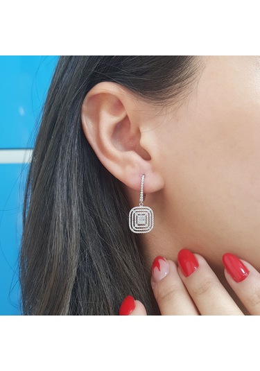 Lova 0,77 Karat Baget Pırlanta Küpe - 3030052