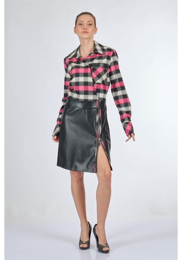 Unique Mode V Yaka Kareli Siyah Kadın Elbise UW233501