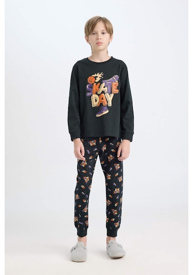 DeFacto Erkek Çocuk Pijama Takım Baskılı Uzun Kollu Üst Beli Lastikli Desenli Uzun Alt D5214A824WNBK53