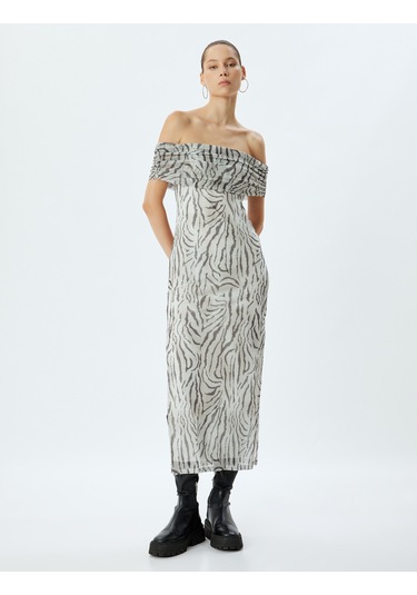Koton Uzun Tül Elbise Madonna Yaka Zebra Desenli Yırtmaç Detaylı Gri Desenli 4sal80229ık