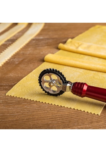 Marcato Pastawheel Makarna Hamuru Kesme Çarkı Kırmızı Renk