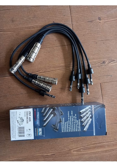 Mercedes W114 W115 W123 M115 Buji Kablosu Takımı Beru