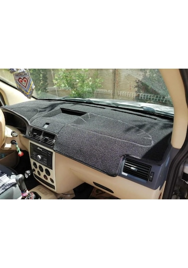 2004-2008 Ford Connect Torpido Koruma Halısı Kenar Renk Siyah