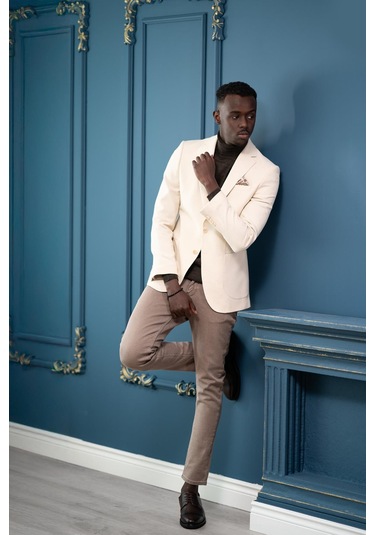 Apartro Regular Fit Mono Yaka Çift Yırtmaç Torba Cep Armürlü Tek Ceket Krem