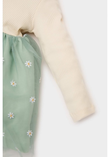 DeFacto Kız Bebek Çiçekli Uzun Kollu Tül Elbise D9327A525SPGN1114 Yeşil DeFacto Kız Bebek Çiçekli Uzun Kollu Tül Elbise D9327A525SPGN1114 Yeşil