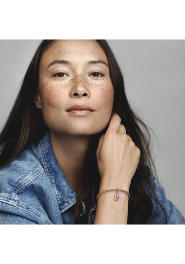 Nur Silver Pembe Detay Papatya Gümüş Charm Nur-bl00346