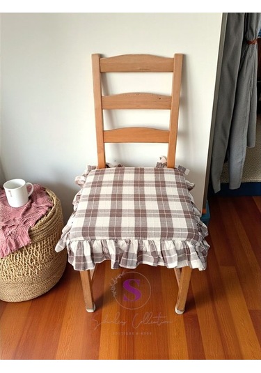 El Yapımı Kareli Buldan Monika 4 Tarafı Fırfırlı Sandalye Minderi Çok Renkli