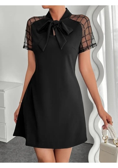 Kadın Kısa Kollu Boyundan Bağlamalı Omuzlarda Tül Detaylı Janjan Krep Elbise Siyah
