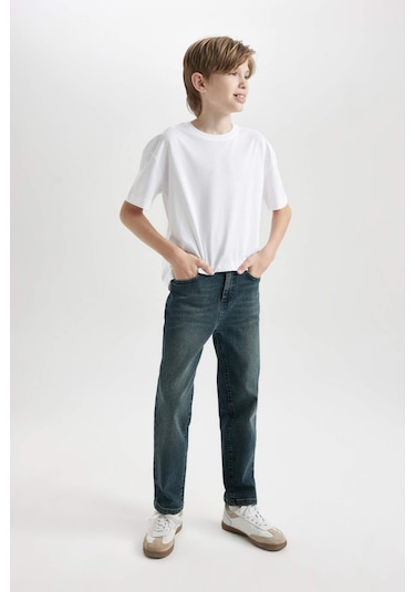 DeFacto Erkek Çocuk Straight Fit Düz Paça Cepli Jean Pantolon C7237A824CWNM36