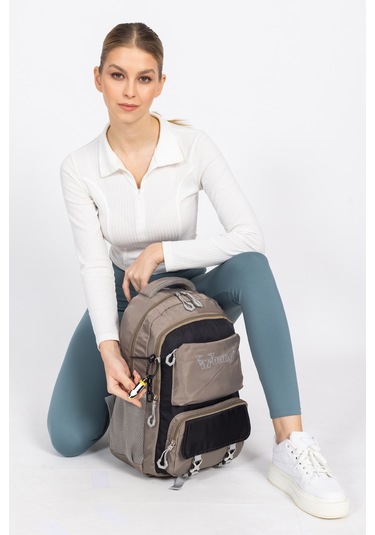 Şehir Hayatına Uyumlu Hafif Okul Sırt Çantası Günlük Kullanımda Maksimum Pratiklik - Kahverengi Kahverengi