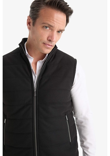 Defacto Slim Fit Dar Kesim Dik Yaka Fermuarlı Yelek D7536ax25aubk27 Siyah