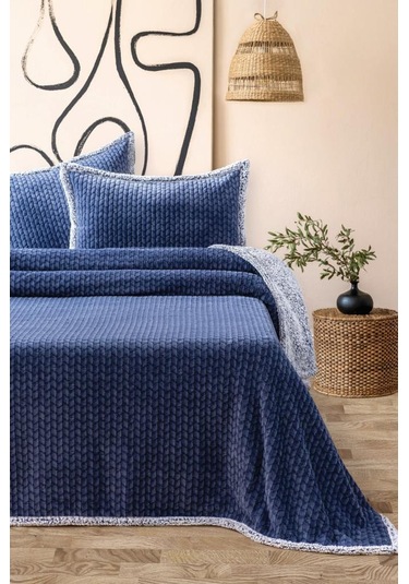 Vera All Day Pelüş Çift Kişilik Yatak Örtüsü Lacivert Lacivert