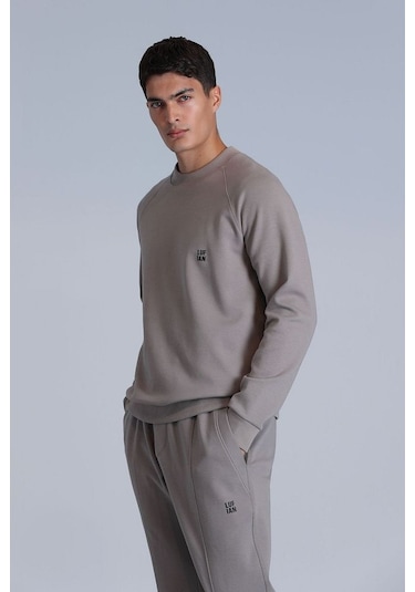 Grant Sweatshirt 001