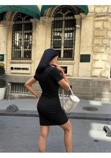 Polo Yaka Yaka Kemer Detaylı Kalem Elbise - Siyah