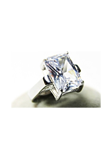 925 Ayar Gümüş Beyaz Baget Taşlı Kadın Yüzük