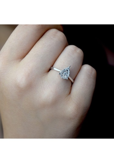 0.18 Ct. Damla Modern Tasarım Pırlanta Yüzük