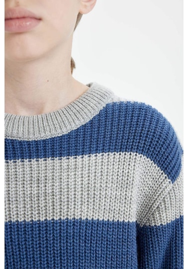 DeFacto Erkek Çocuk Bisiklet Yaka Çizgili Triko Kazak C8112A824CWGR228