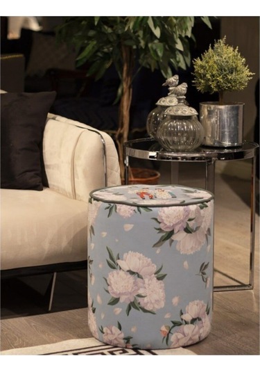 Blue-whıte Rose Puf Kumaşı Süettir. Uluslararası Solmama Sertifikasına Sahiptir. Çok Renkli