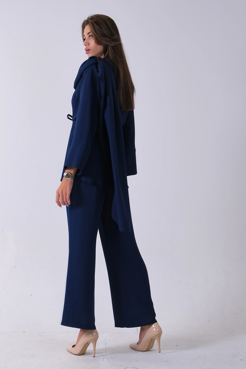 Feminist Lacivert Şal Yaka Üzeri Broş Detaylı Pantolonlu Takım 4592270.02 Lacivert