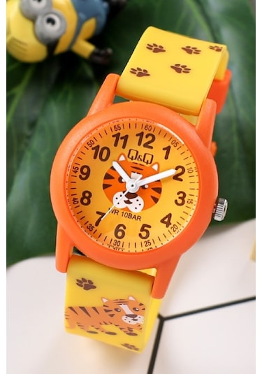 Q&Q QCG2216 Su Geçirmez Rakamlı Erkek Çocuk Kol Saati