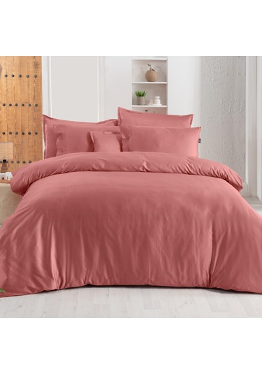 Sarev Monochrome Garnet %100 Pamuk Saten ''300 Tc" Nevresim Takımı Ks V11 Kahverengi